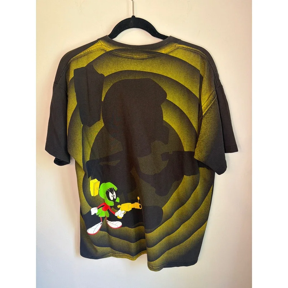 Vintage 90's Looney Tunes Marvin the Martian Wild Oats All Over Print Shirt